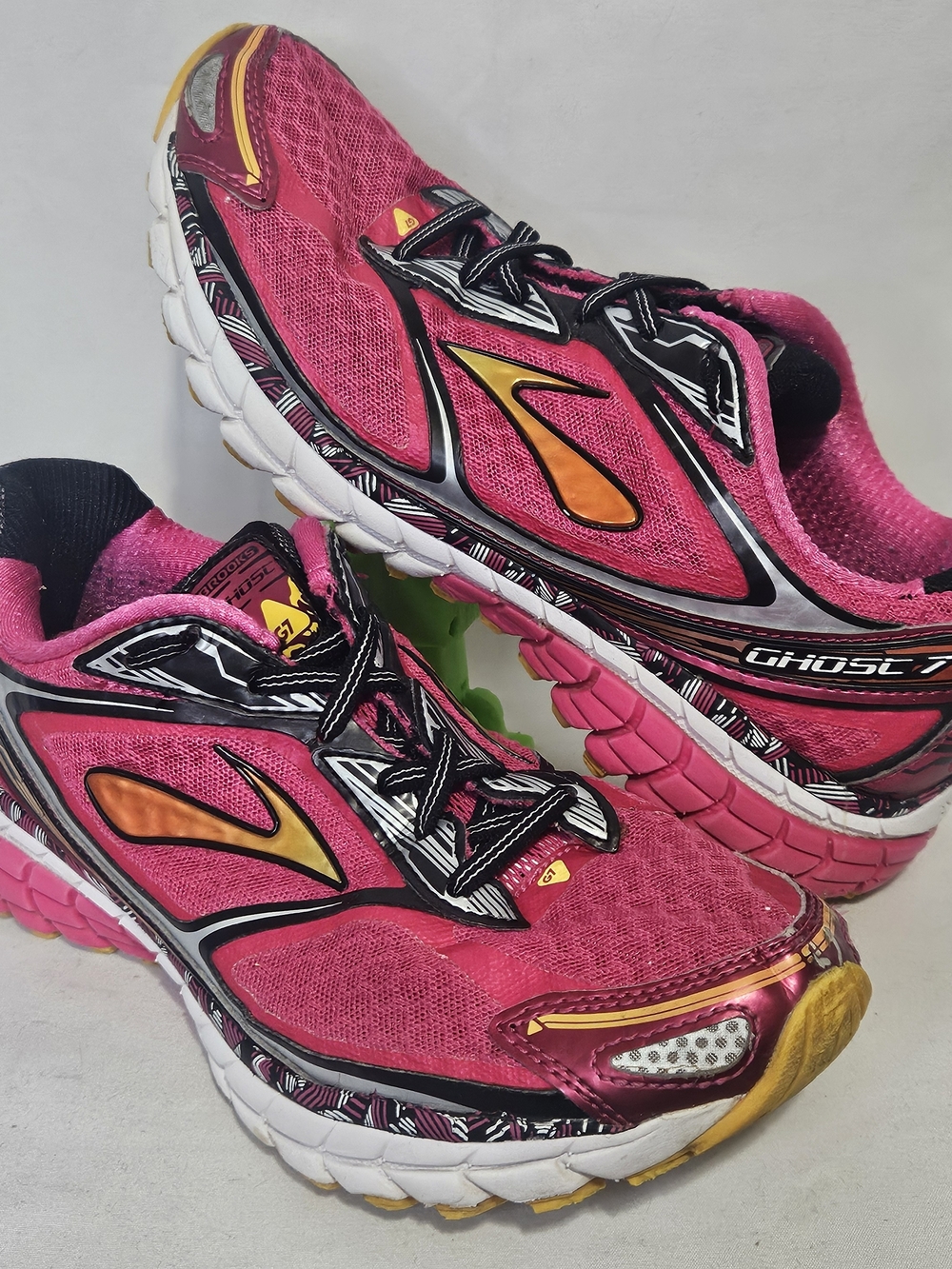 Brooks Ghost 7 G7 Women's US 7.5 Running Shoes - Pink with Orange Accents - Picture 2 of 16